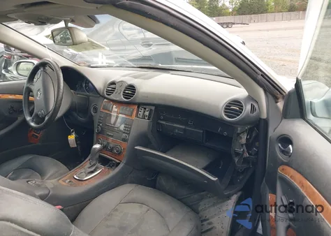 2005 Mercedes-Benz Clk 320 from USA, damaged, VIN WDBTK65J05F144405